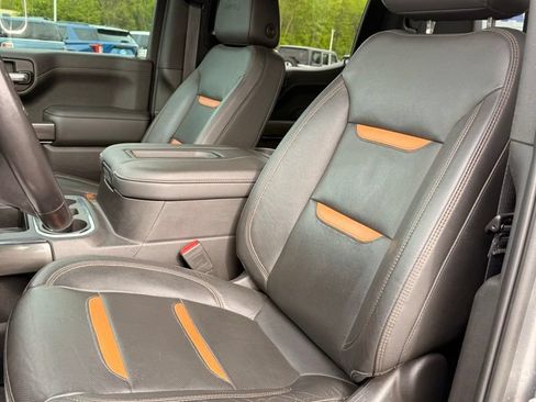 Used 2020 GMC Sierra 1500 AT4 w/ AT4 Premium Package AWD/4WD image 14