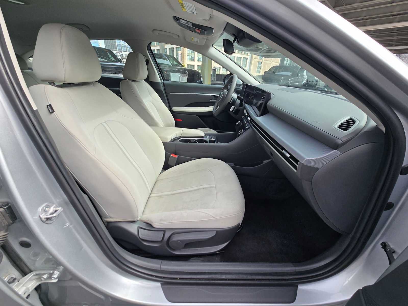Used 2024 Hyundai Sonata SEL FWD image 11