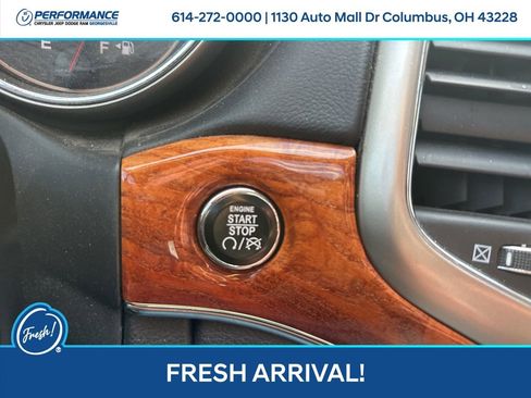 Used 2012 Jeep Grand Cherokee Overland AWD/4WD image 18