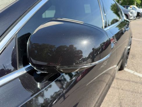 Used 2018 Volvo S90 T5 Momentum w/ Convenience Package FWD image 9