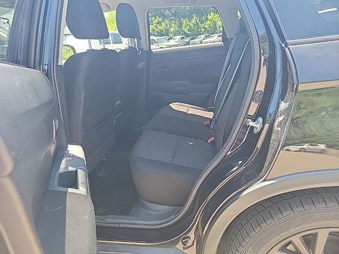 Used 2018 Mitsubishi Outlander Sport ES AWD/4WD image 39