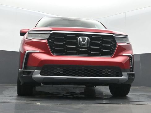 Certified 2024 Honda Pilot Elite image 11