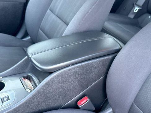 Used 2023 Chevrolet Malibu LT FWD image 24