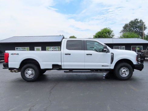 Used 2024 Ford F350 XL AWD/4WD image 7