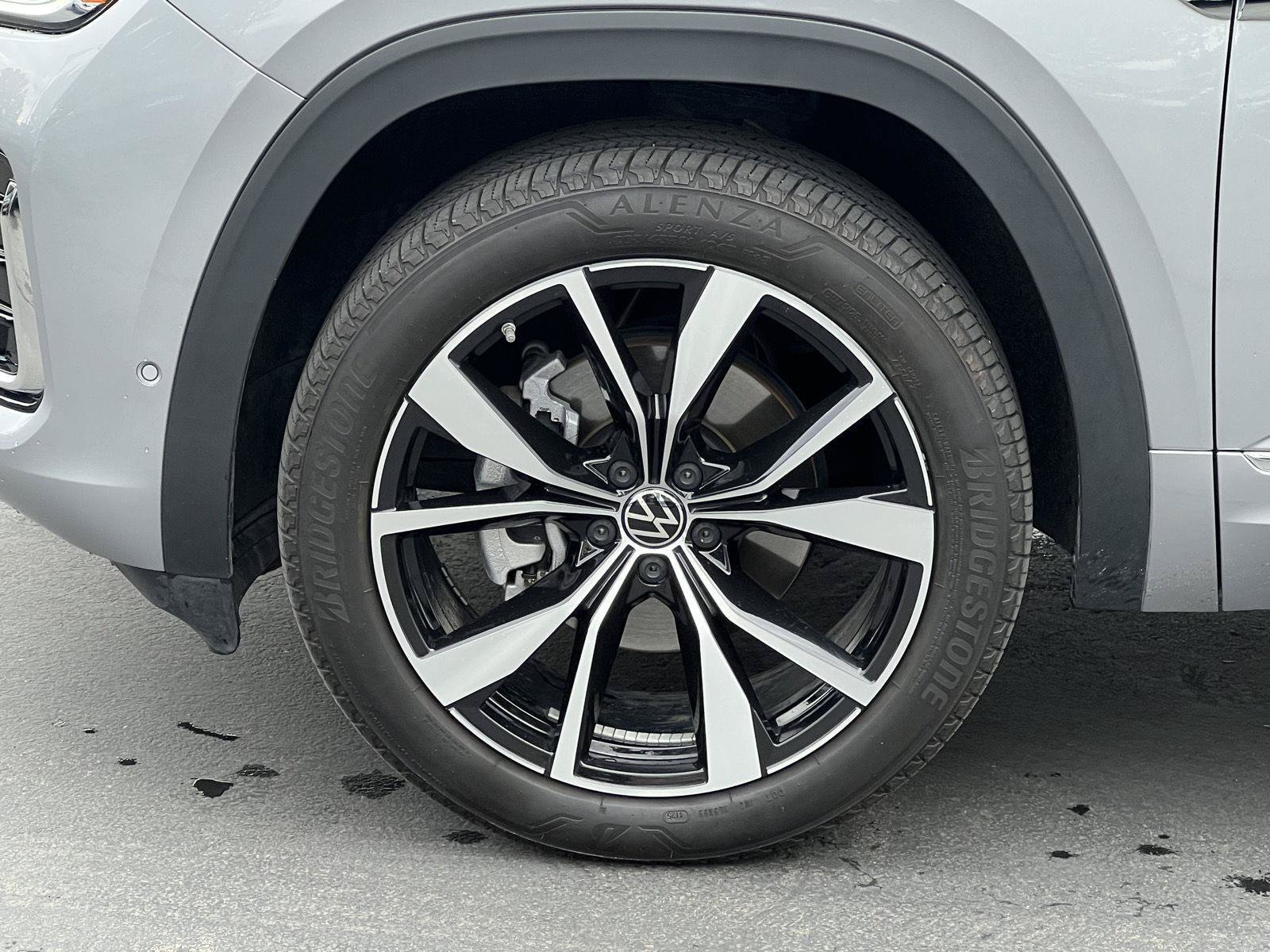 Used 2026 Volkswagen Atlas SEL Premium R-Line AWD/4WD image 23