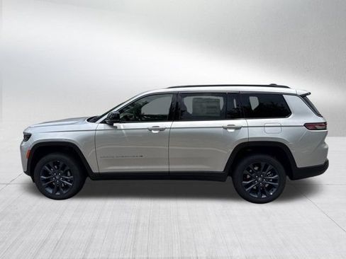 New 2026 Jeep Grand Cherokee L Limited AWD/4WD image 8