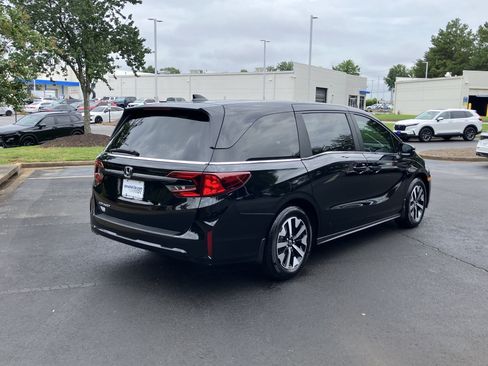 Certified 2026 Honda Odyssey EX-L image 10