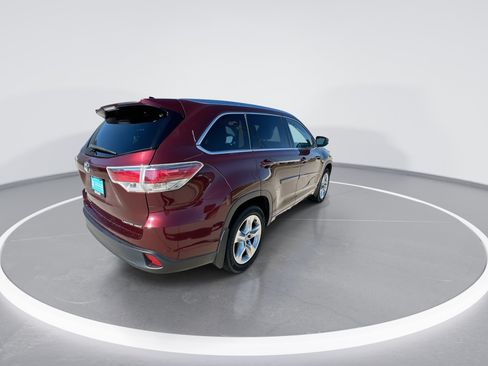 Used 2015 Toyota Highlander Limited Platinum AWD/4WD image 8