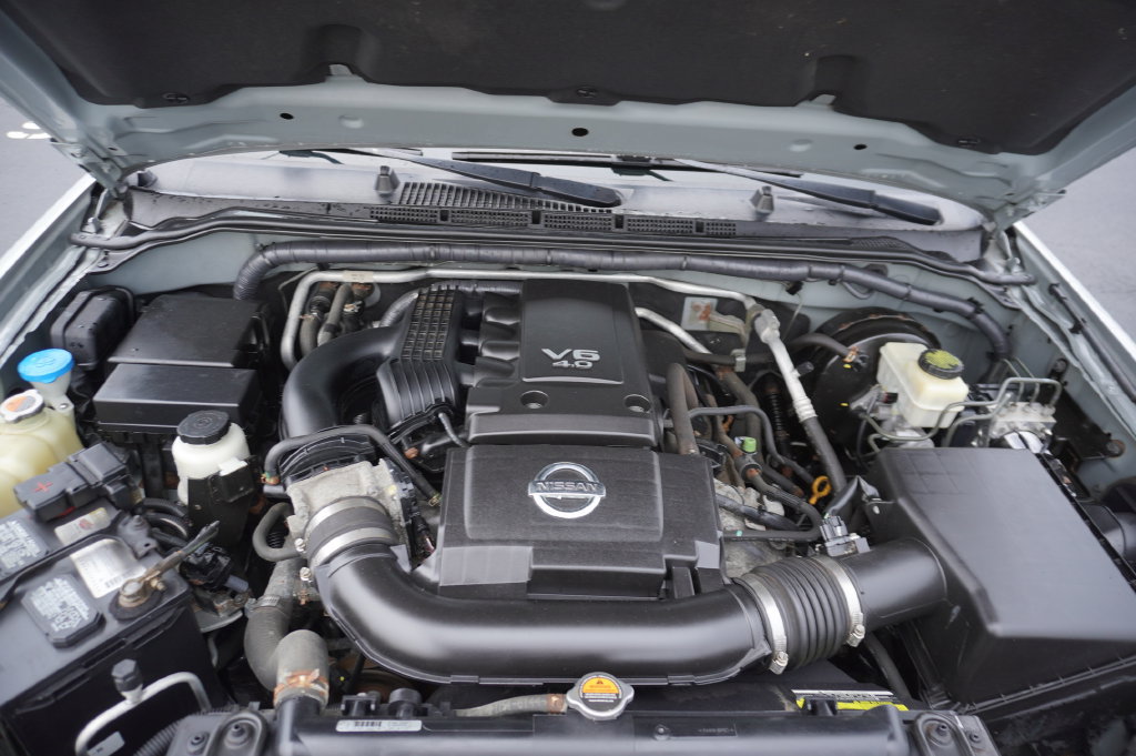 Used 2014 Nissan Frontier SV w/ SV Value Truck Package AWD/4WD image 30
