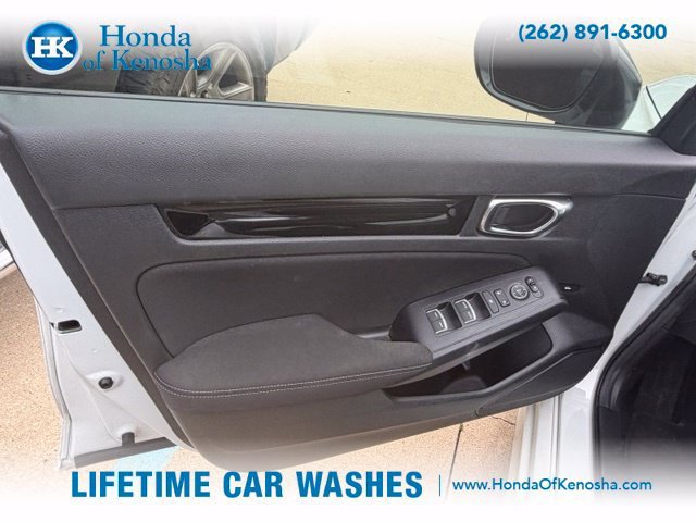 Used 2025 Honda Civic Sport image 7