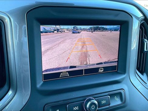 Used 2024 Chevrolet Silverado 2500 Custom w/ Custom Value Package image 22