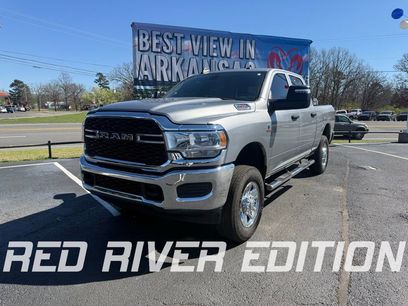 Used 2024 RAM 2500 Tradesman w/ Chrome Appearance Group