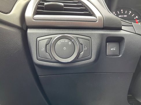 Used 2020 Ford Fusion S FWD image 14