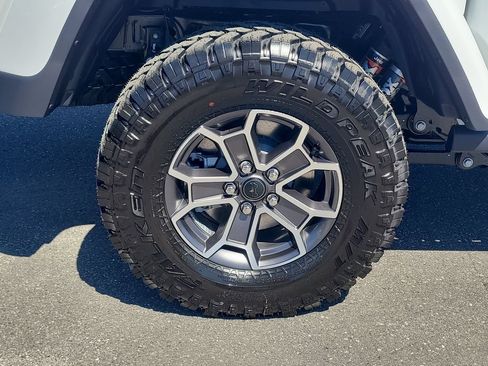 New 2026 Jeep Gladiator Mojave AWD/4WD image 6