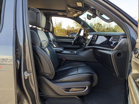 Certified 2024 Jeep Grand Wagoneer L Series II w/ Quick Order Packagew 28T image 59