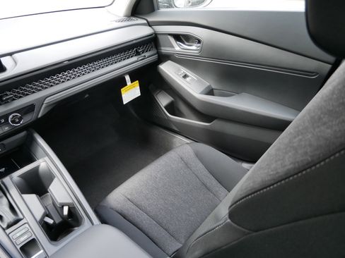 New 2026 Honda Accord LX image 11