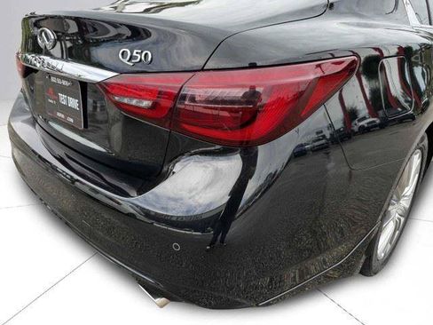 Used 2020 INFINITI Q50 Luxe w/ Essential Package (3.0T Luxe) RWD image 12