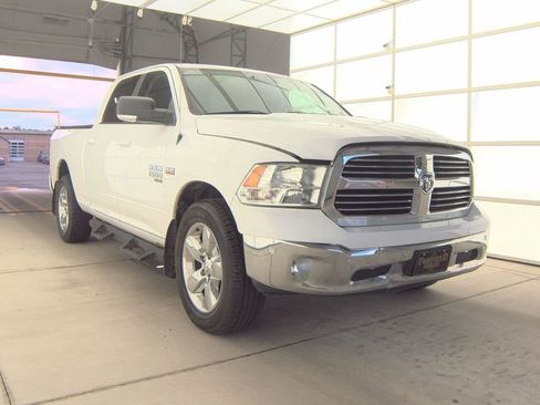 Used 2019 RAM 1500 Big Horn AWD/4WD image 1