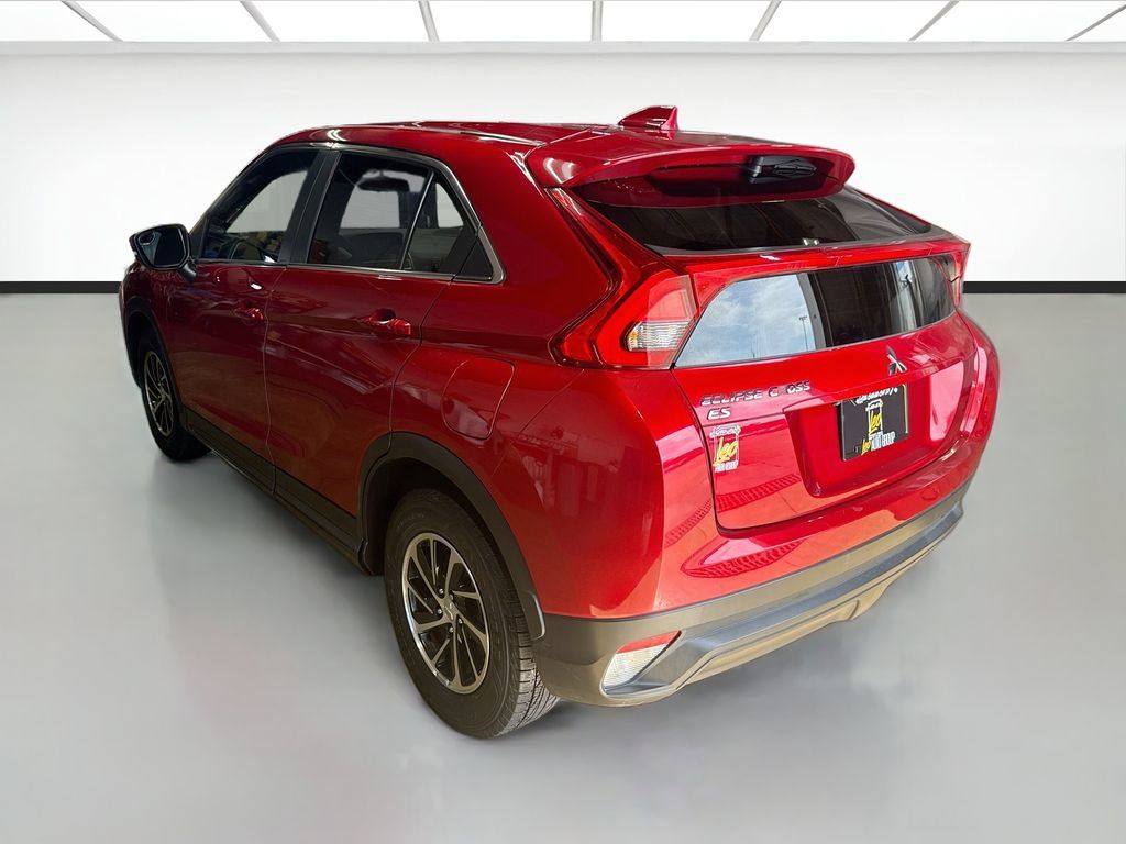 Used 2020 Mitsubishi Eclipse Cross ES FWD image 7