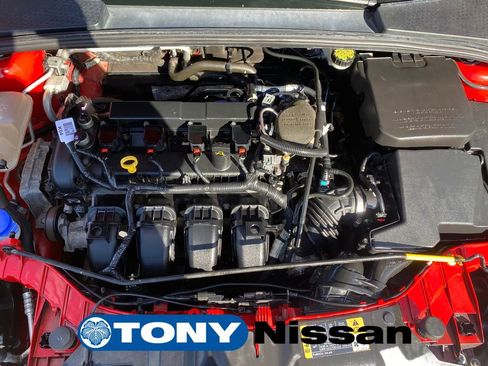 Used 2014 Ford Focus SE w/ Equipment Group 201A image 28