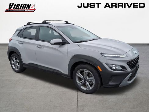 Certified 2023 Hyundai Kona SEL AWD/4WD image 7
