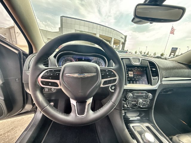 Used 2023 Chrysler 300 Touring L AWD/4WD image 14