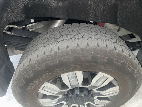 Used 2025 GMC Sierra 3500 Denali image 13