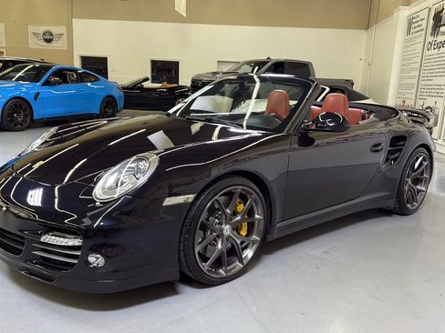 Used 2011 Porsche 911 Turbo S image 4