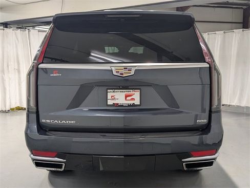 Used 2021 Cadillac Escalade Premium Luxury image 27