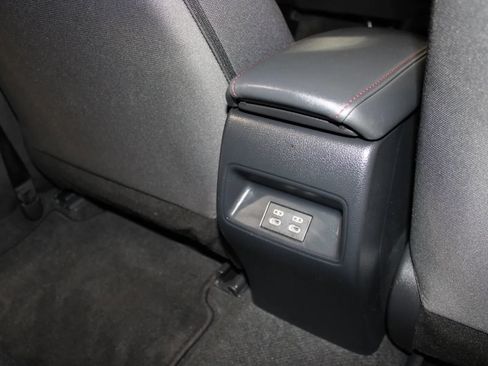 Used 2024 Toyota Corolla SE FWD image 14