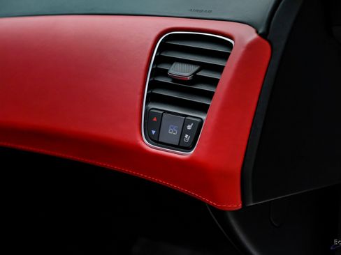 Used 2014 Chevrolet Corvette Z51 3LT Performance Exhaust GT w/ 3LT Preferred Equipment Group image 71