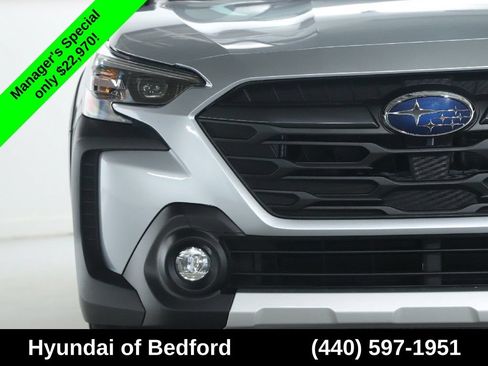 Used 2024 Subaru Outback Premium AWD/4WD image 6