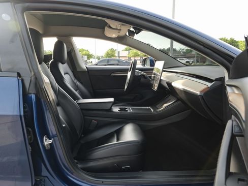 Used 2022 Tesla Model 3 Long Range AWD/4WD image 35