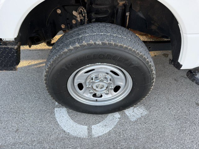 Used 2019 Ford F350 XL w/ Power Equipment Group AWD/4WD image 16