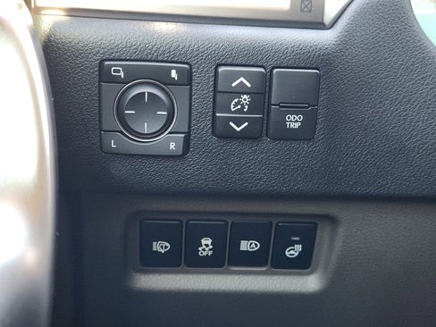 Used 2022 Lexus GX 460 Premium image 26