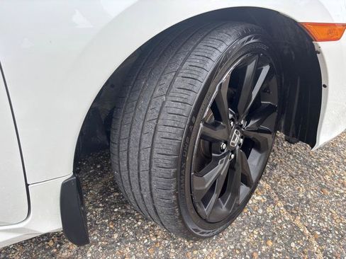Used 2019 Honda Civic Sport image 17