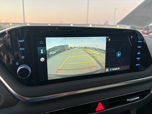 Used 2023 Hyundai Sonata SEL w/ Preferred Accessory Package image 18