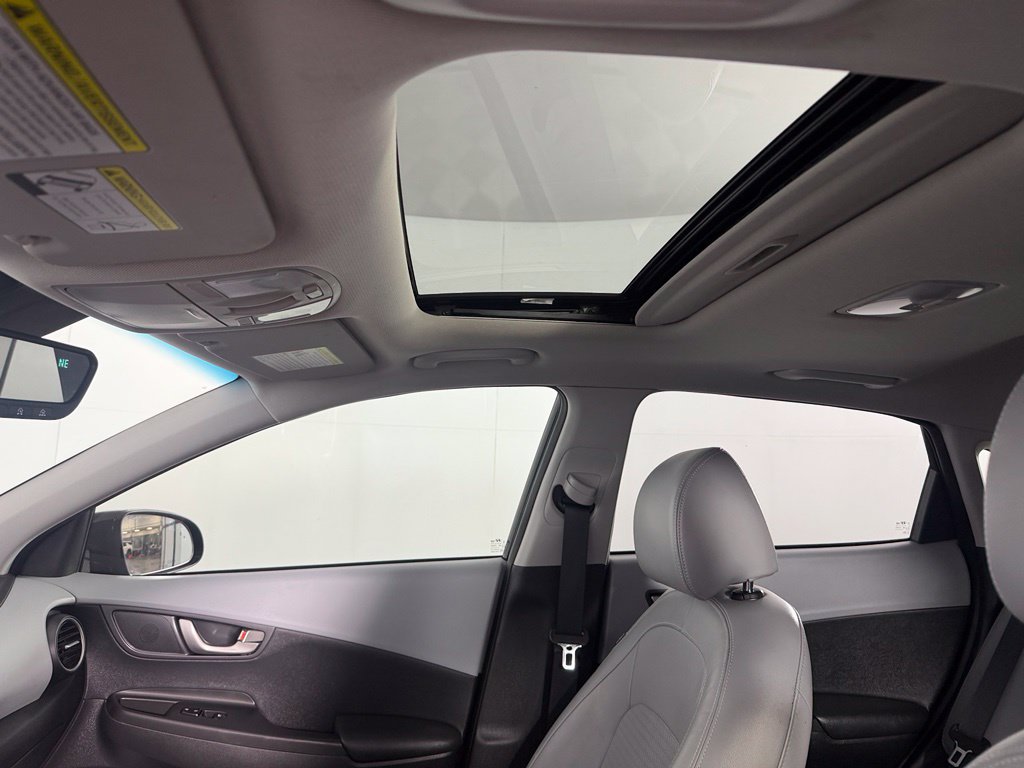 Used 2018 Hyundai Kona Ultimate FWD image 17