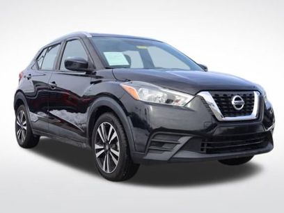 Used 2019 Nissan Kicks SV