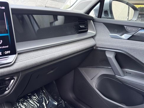 New 2026 Volkswagen Tiguan S image 23