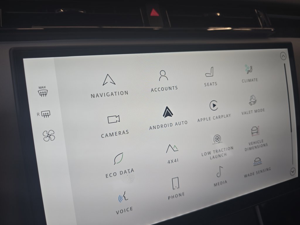 New 2026 Land Rover Range Rover Velar S AWD/4WD image 16