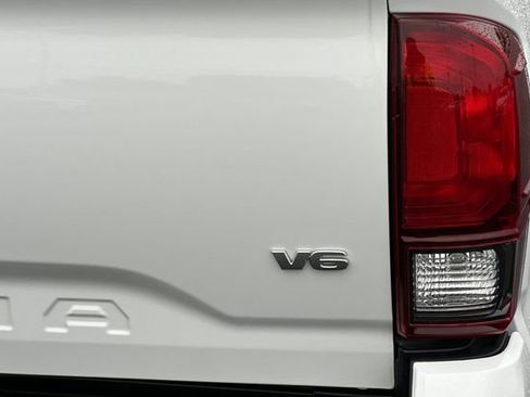 Certified 2023 Toyota Tacoma SR5 image 31