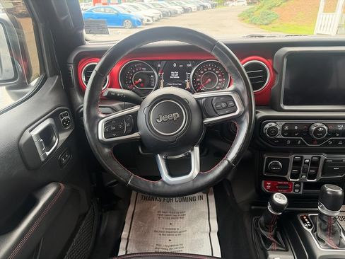 Used 2020 Jeep Gladiator Rubicon AWD/4WD image 14