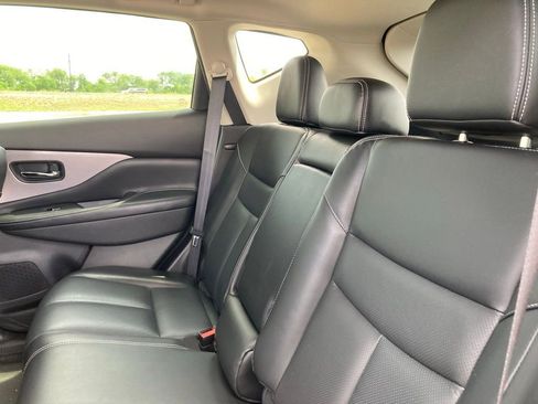 Used 2024 Nissan Murano SL image 9