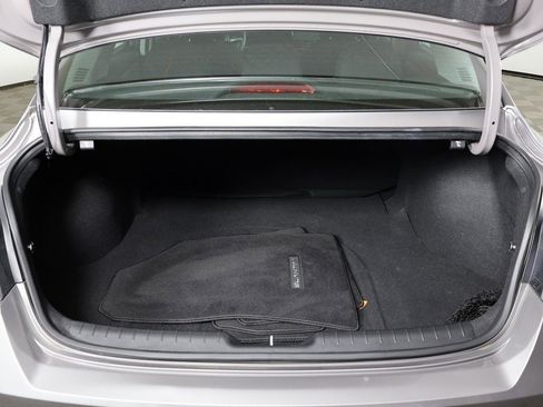 Used 2023 Hyundai Elantra SEL w/ Convenience Package image 16