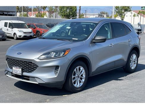 Used 2022 Ford Escape SE AWD/4WD image 2
