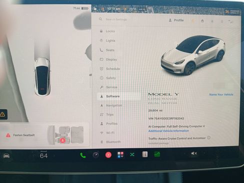 Used 2024 Tesla Model Y Long Range AWD/4WD image 16