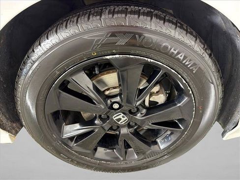 Used 2024 Honda Odyssey Sport image 13