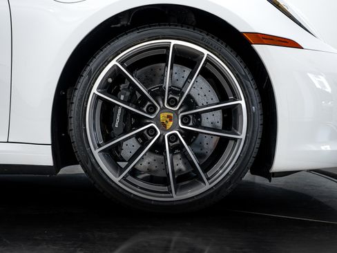 Certified 2020 Porsche 911 Carrera S image 11