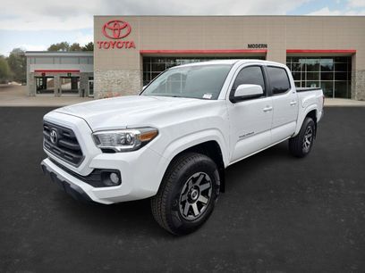 Used 2016 Toyota Tacoma SR5 w/ Towing Package